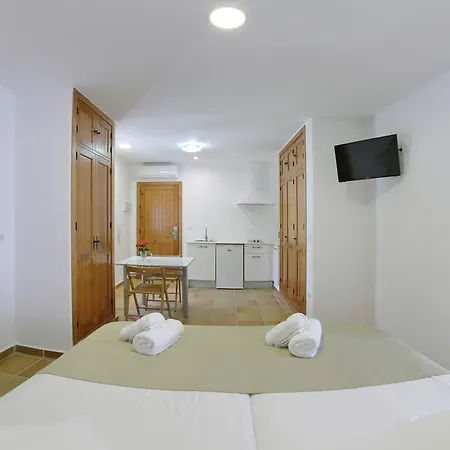 Apartamentos Gravina Tarifa Exterior photo