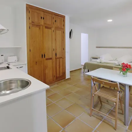 Apartamentos Gravina Tarifa Exterior photo